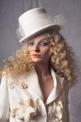SERENADE OF LILIES CYLINDER HAT