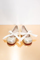 Princess golden ballerinas with bows