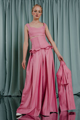 clothing for occasions Minimalistic cropped top in a soft rosy shade