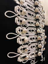 LUXURIOUS BLACK AND WHITE SET