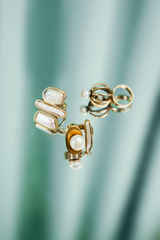 TRIPLE PEARL HARMONY RING