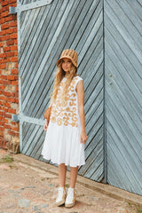 DELICATE SUMMER LINEN DRESS