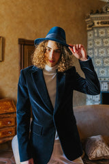 Melange velvet single-breasted jacket with coated velvet buttons.