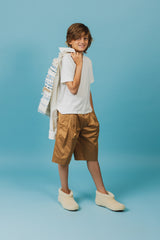 Relaxed-fit, wide-leg cotton shorts with front button closure.