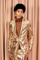 Elegant golden single-button jacket with shawl lapel and a 100 % silk lining.