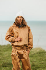 Exceptional, warm cotton bomber jacket with a wing collar.