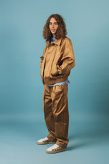 Exceptional, warm cotton bomber jacket with a wing collar.