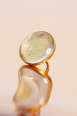 Dreamy gold-plated sterling silver ring with a transparent natural crystal