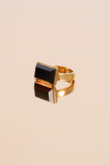 Elegant gold-plated sterling silver ring with baguette cut onyx.