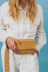 Relaxed fit, linen jumpsuit with two front pockets.