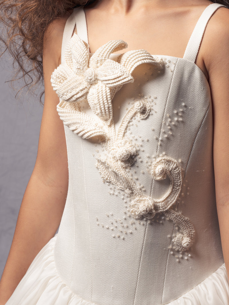 luxury kids white silk dress with 3d flower appliqué