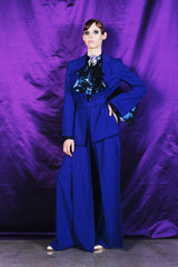 Rich indigo blue wide-leg trousers in 100 % wool and 100 % silk lining and slits